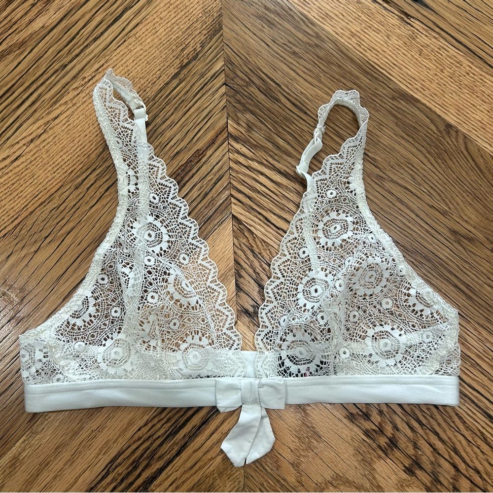 Cosabella Ivory Lace Bralette Bra Size Small Made in Italy Feminine Romantic